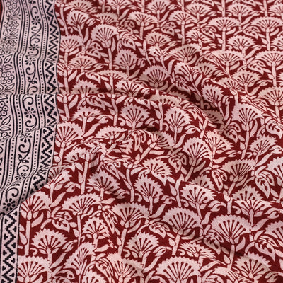 Bagh Block Printed Cotton Double Bed Cover with Pillow Covers (112 x 92 in)