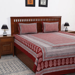 Bagh Block Printed Cotton Double Bed Cover with Pillow Covers (112 x 92 in)