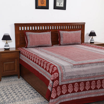 Bagh Block Printed Cotton Double Bed Cover with Pillow Covers (112 x 92 in)