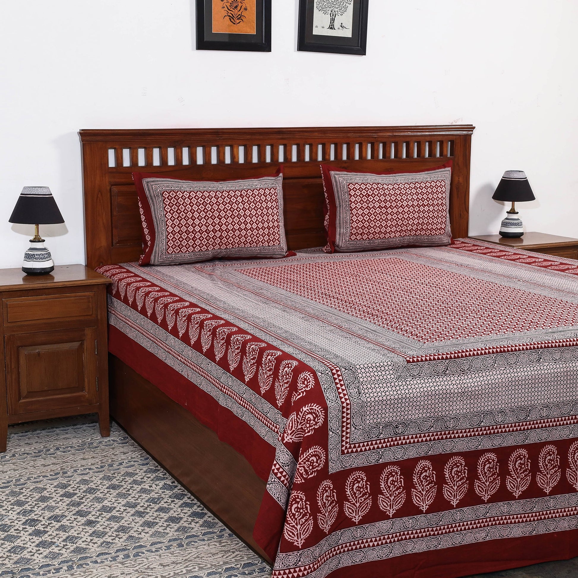 Bagh Block Printed Cotton Double Bed Cover with Pillow Covers (112 x 92 in)