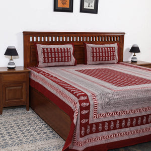 Bagh Block Printed Cotton Double Bed Cover with Pillow Covers (112 x 92 in)
