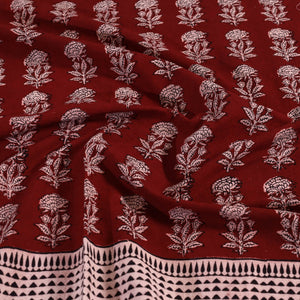 Bagh Block Printed Cotton Double Bed Cover with Pillow Covers (112 x 92 in)