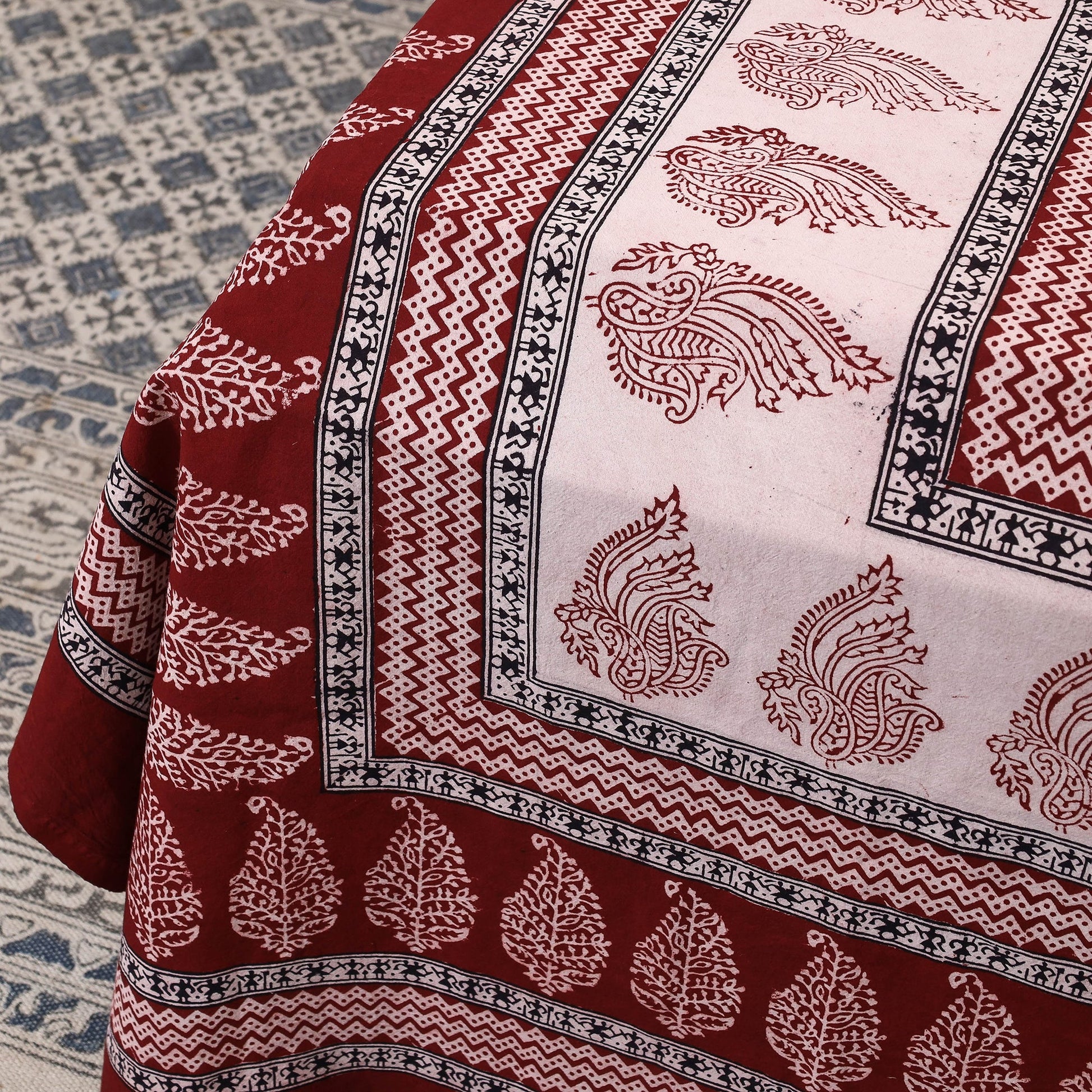 Bagh Block Printed Cotton Double Bed Cover with Pillow Covers (112 x 92 in)