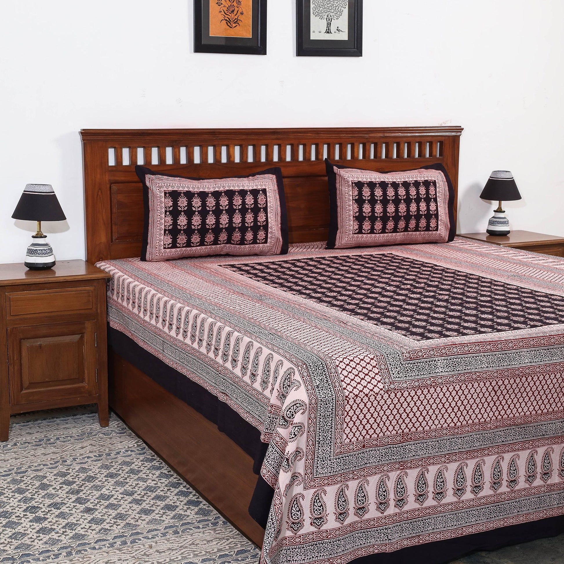 Bagh Block Printed Cotton Double Bed Cover with Pillow Covers (112 x 92 in)