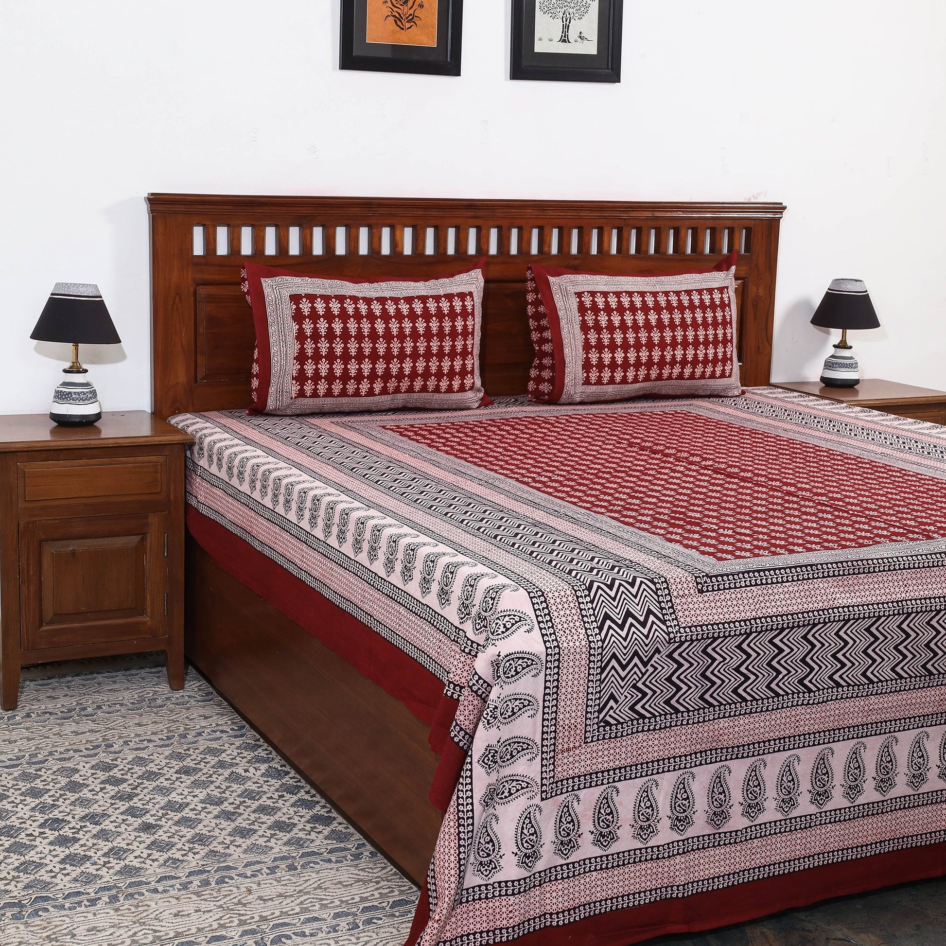 Bagh Block Printed Cotton Double Bed Cover with Pillow Covers (112 x 92 in)