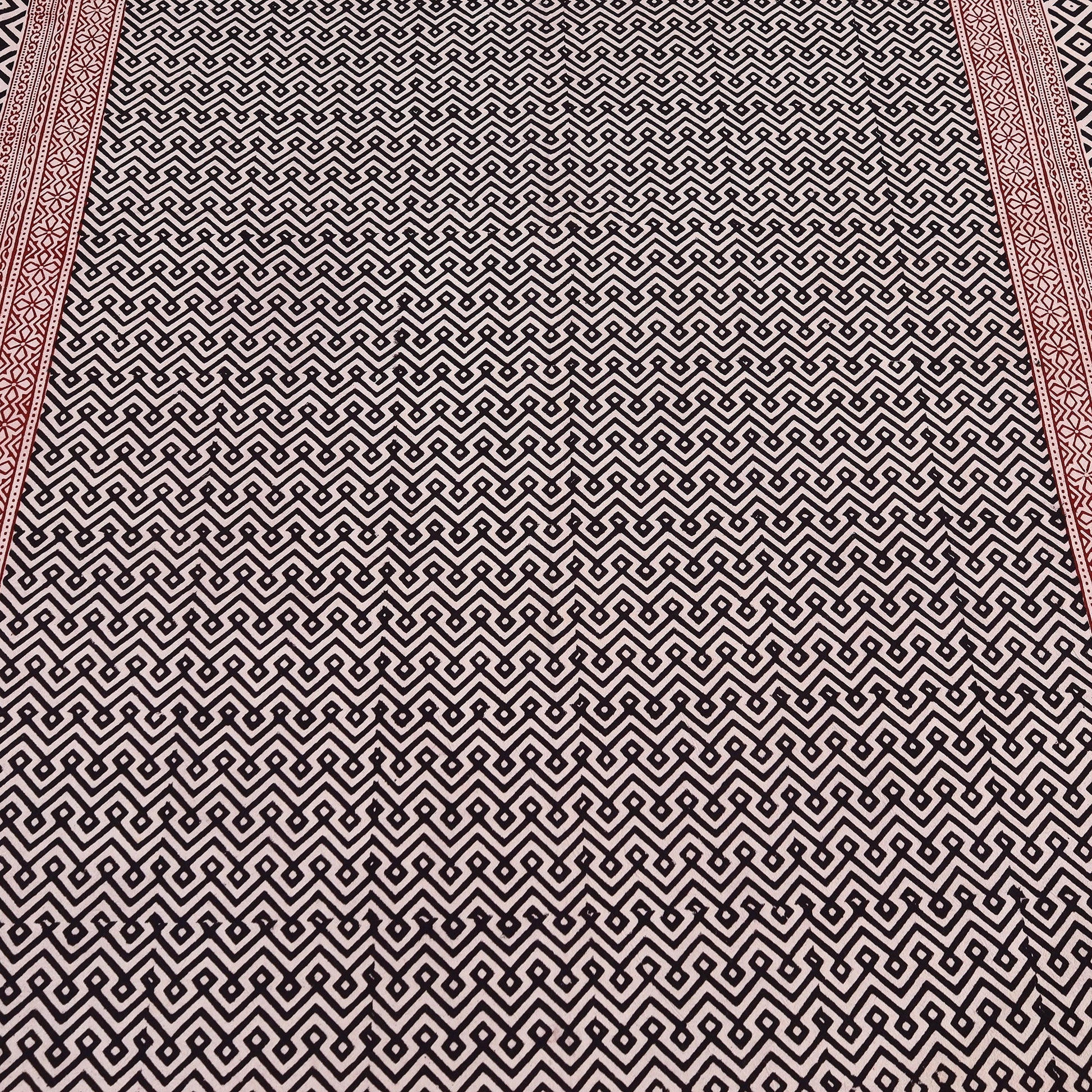 Bagh Block Printed Cotton Double Bed Cover with Pillow Covers (112 x 92 in)