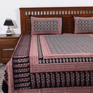 Bagh Block Printed Cotton Double Bed Cover with Pillow Covers (112 x 92 in)