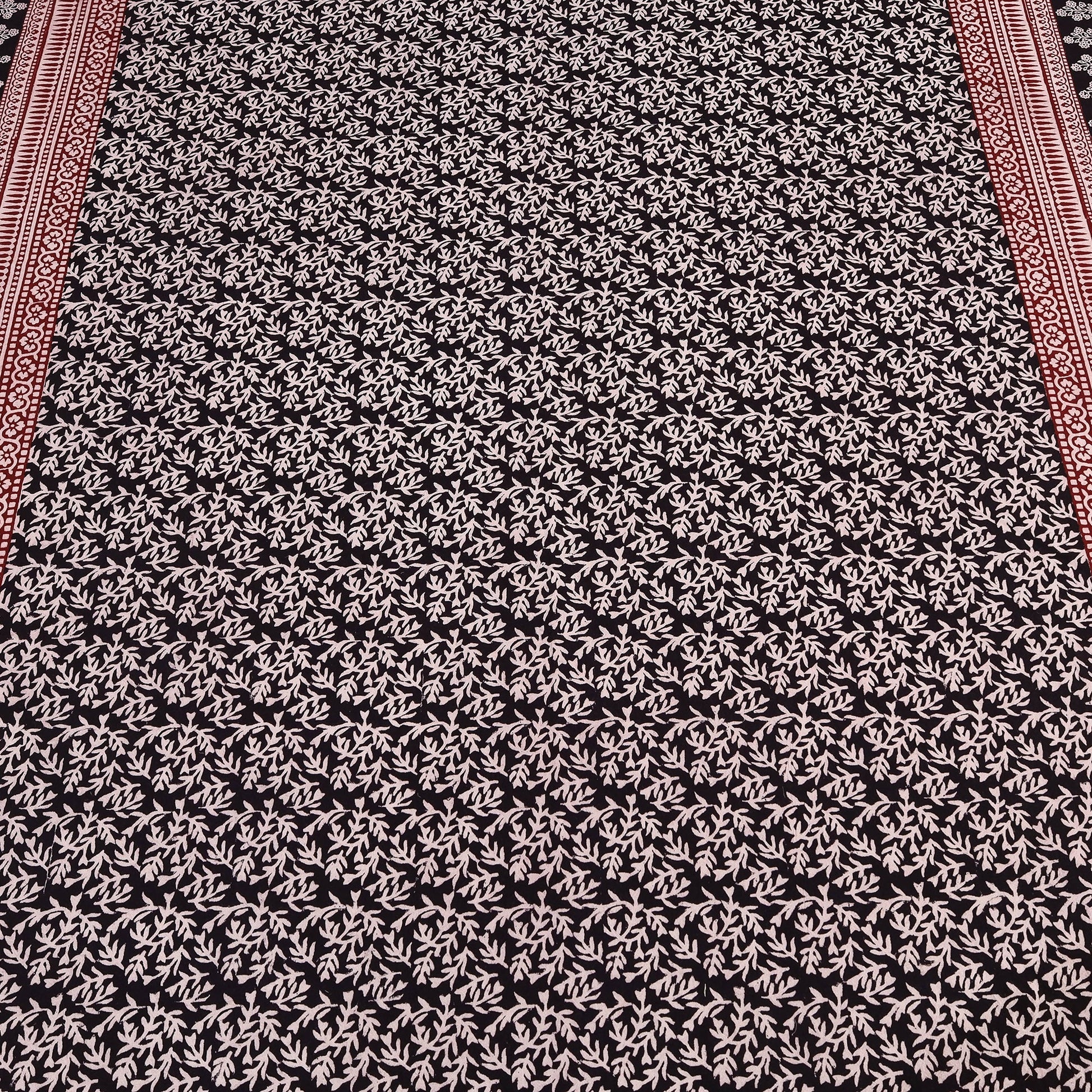 Bagh Block Printed Cotton Double Bed Cover with Pillow Covers (112 x 92 in)