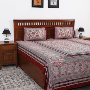Bagh Block Printed Cotton Double Bed Cover with Pillow Covers (112 x 92 in)