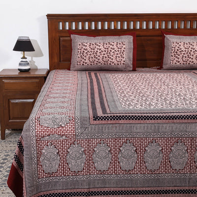 Bagh Block Printed Cotton Double Bed Cover with Pillow Covers (112 x 92 in)