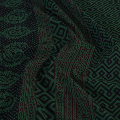 Bagh Block Printed Cotton Double Bed Cover with Pillow Covers (112 x 92 in)
