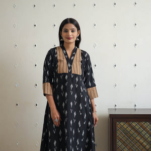 Black - Cotton Pochampally Ikat Kurta 10