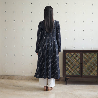Black - Cotton Flared Pochampally Ikat Kurta 14