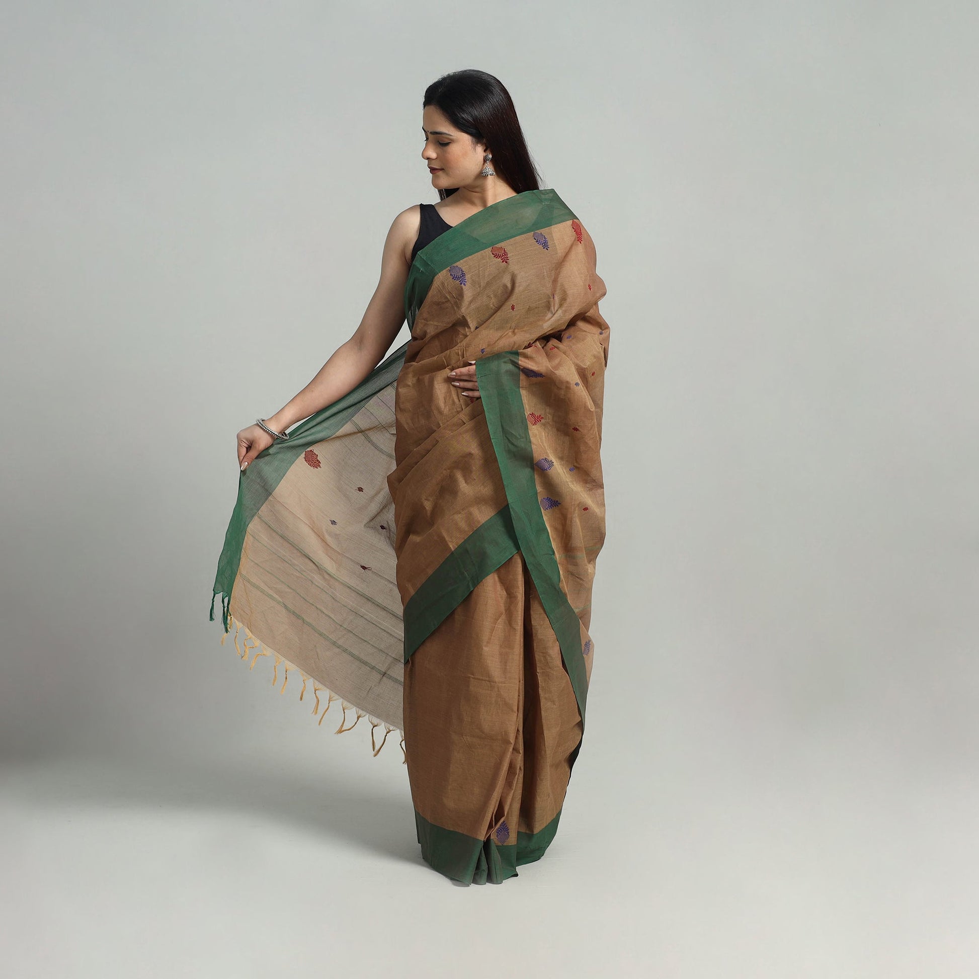 Brown - Cotton Thread Buti Dharwad Saree 05
