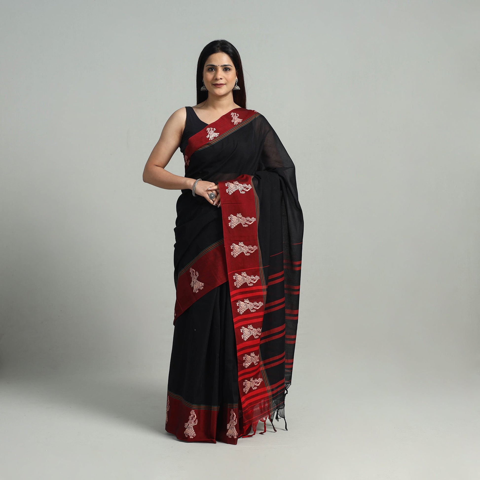 Black - Mercerised Cotton Thread Border Dharwad Saree 16