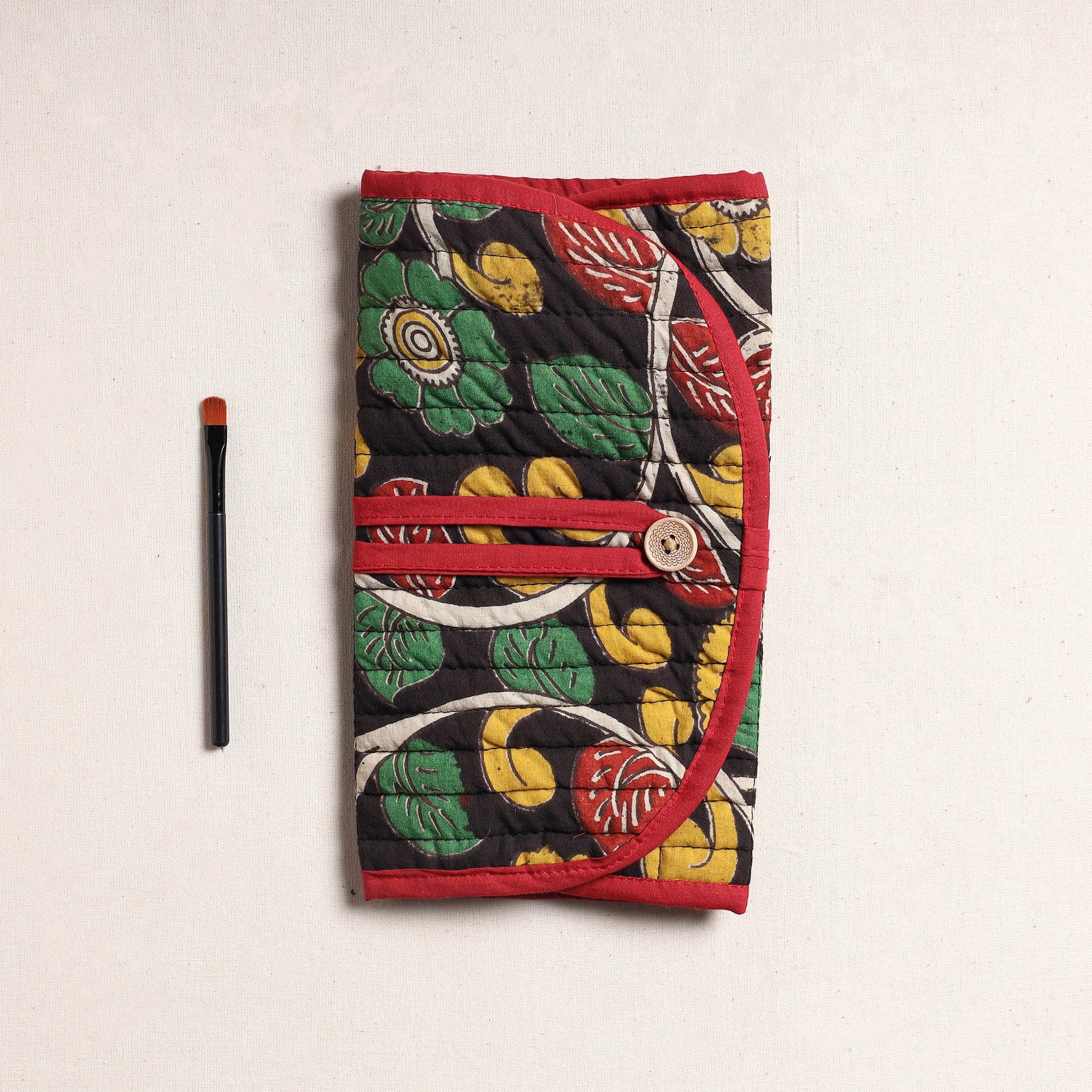 Black - Kalamkari Fabric Multipurpose Segmented Make-up Brush Wrap Pouch/Case
