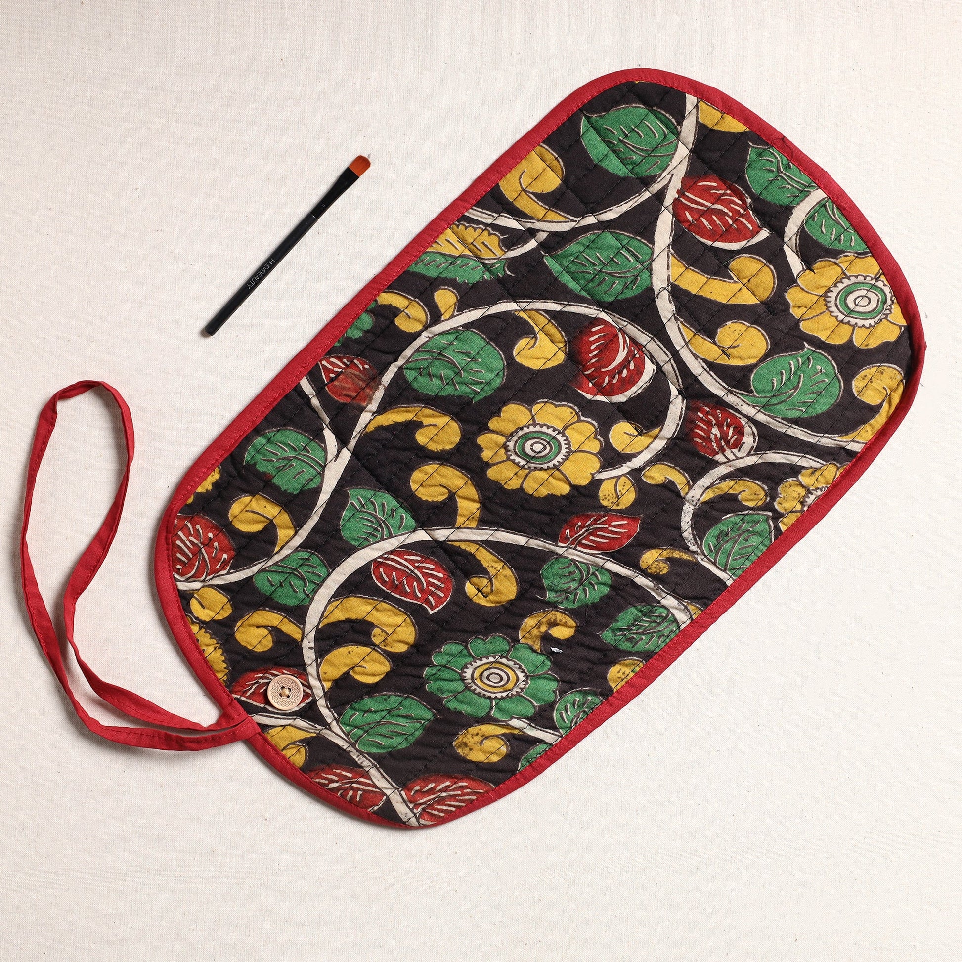 Black - Kalamkari Fabric Multipurpose Segmented Make-up Brush Wrap Pouch/Case