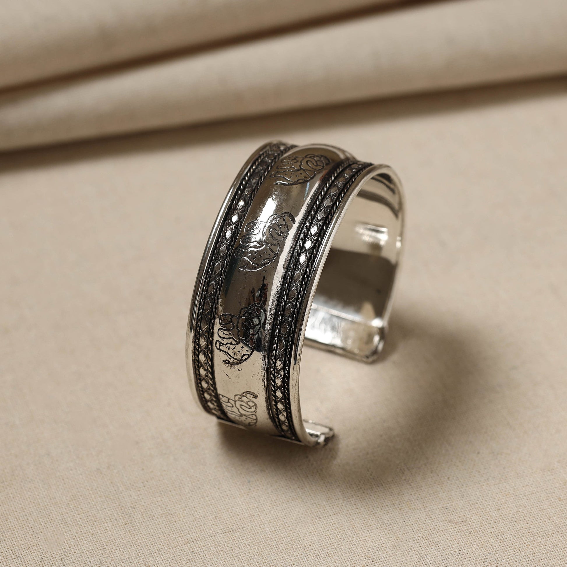 Antique Finish Oxidised German Silver Bangle / Cuff Bracelet (Adjustable)