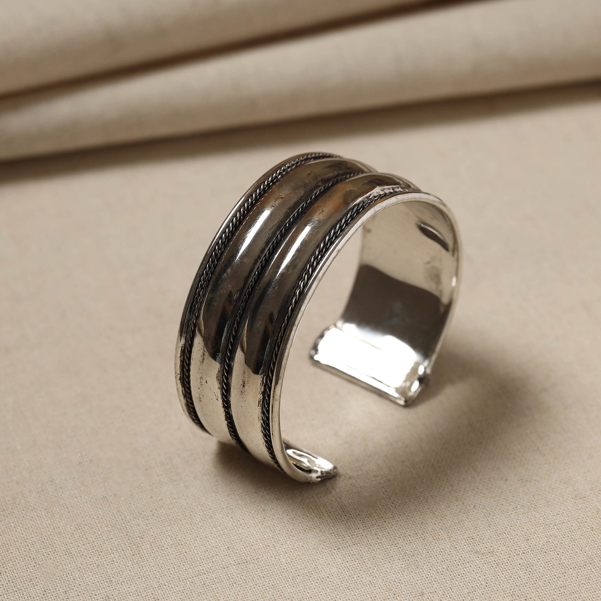 Antique Finish Oxidised German Silver Bangle / Cuff Bracelet (Adjustable)