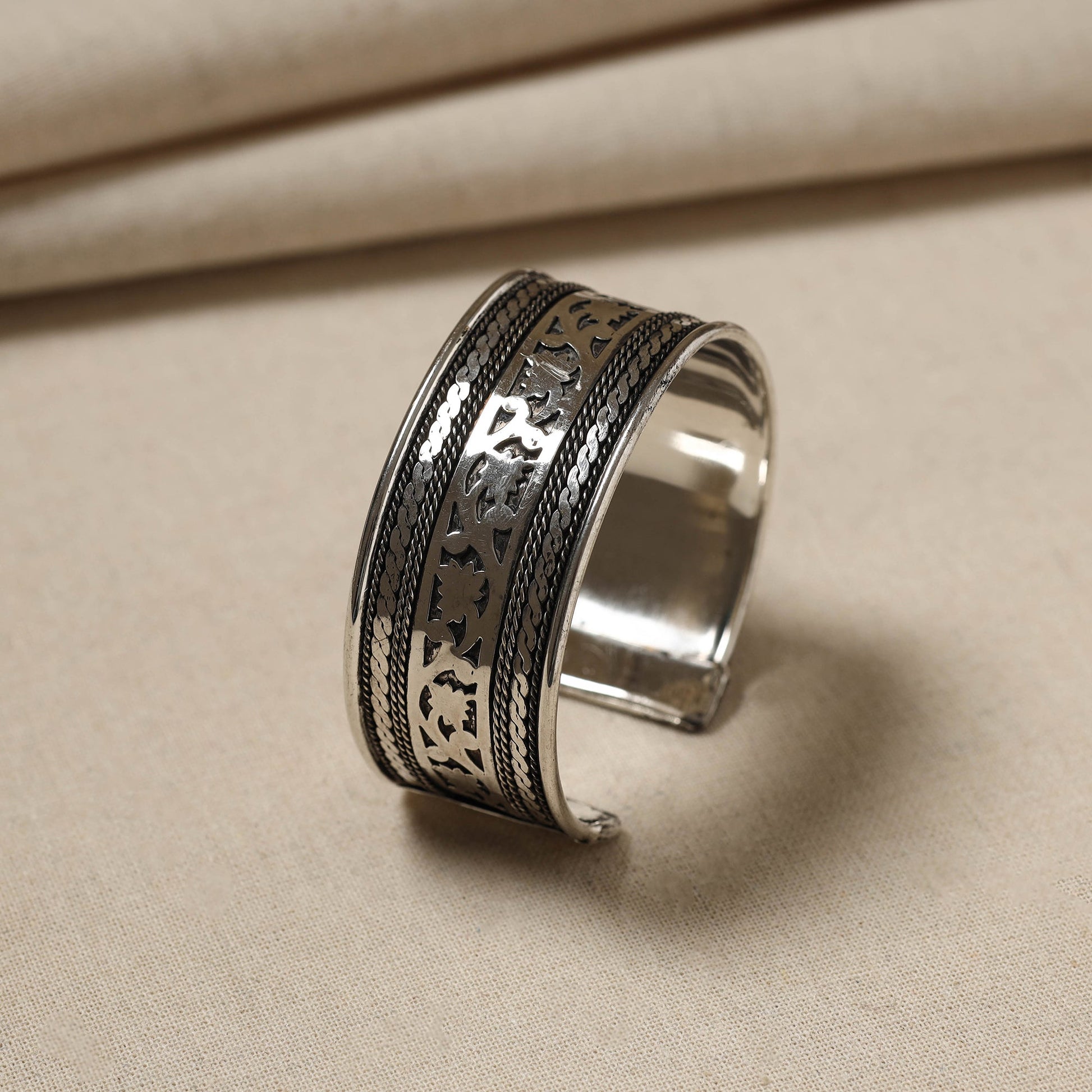 Antique Finish Oxidised German Silver Bangle / Cuff Bracelet (Adjustable)