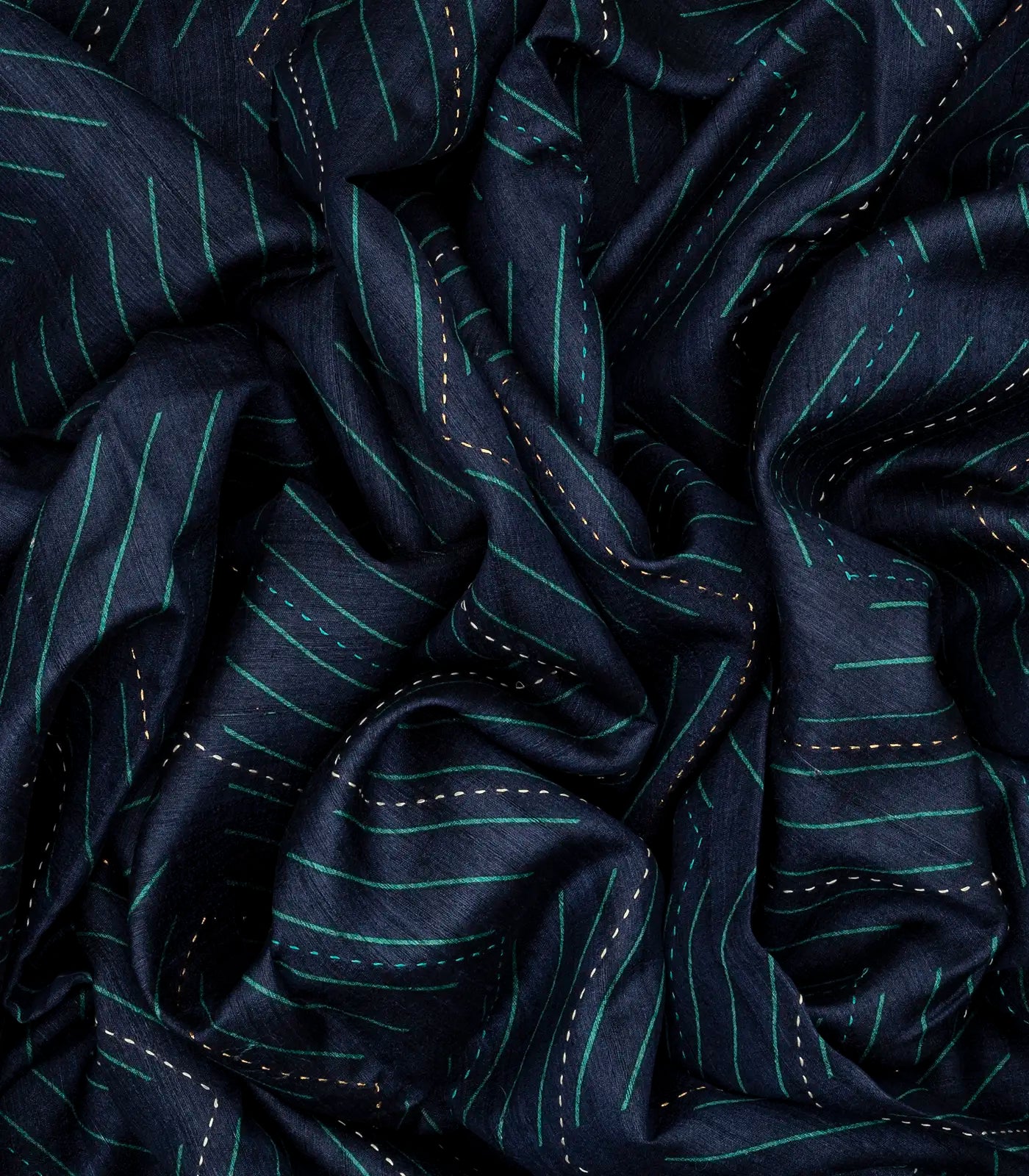 Navy Blue Handloom Tussar Silk Saree Printed With Chevron Motifs