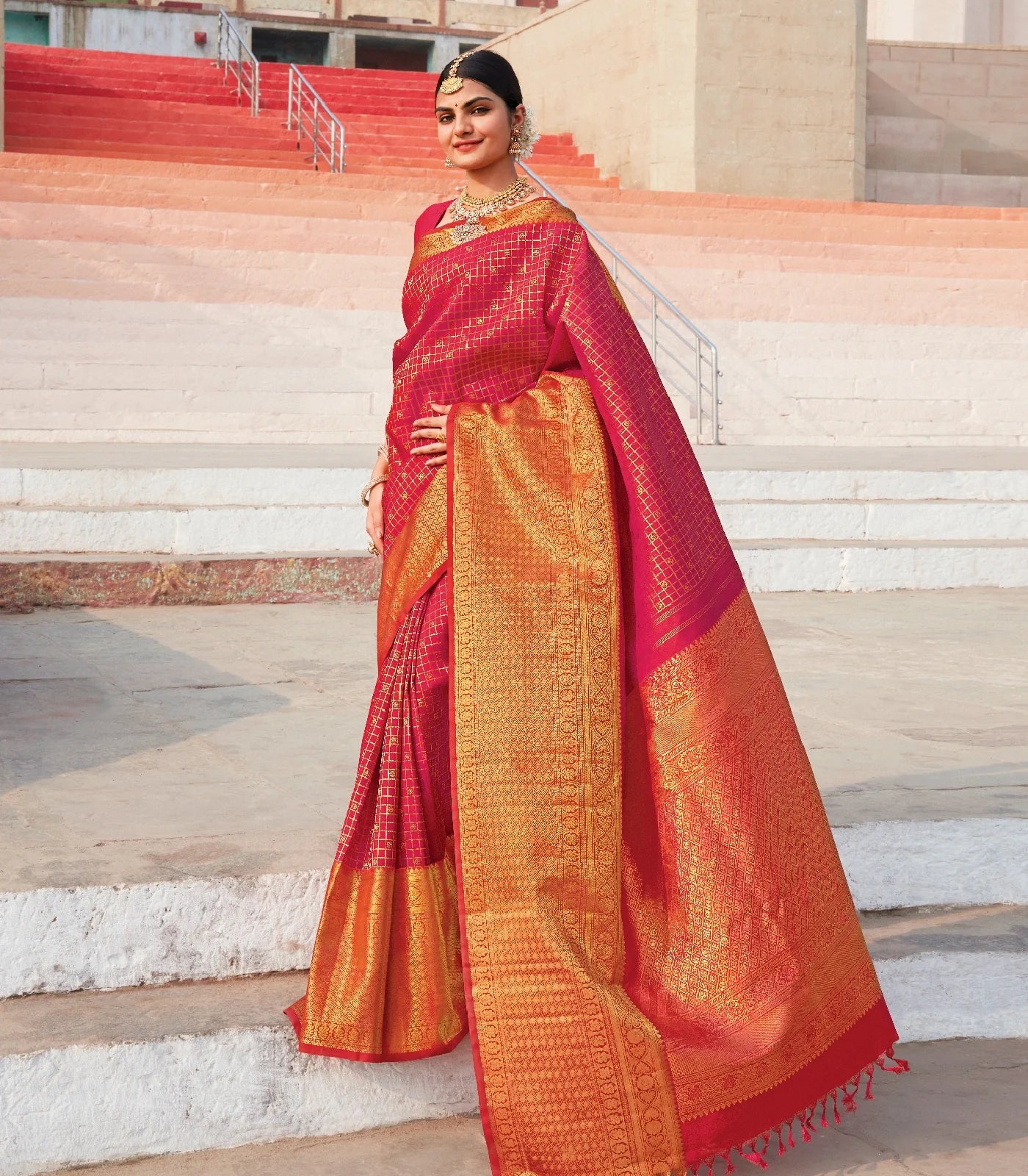 Pink Handloom Kanchipuram Silk Saree With Checks & Kamalam Motifs