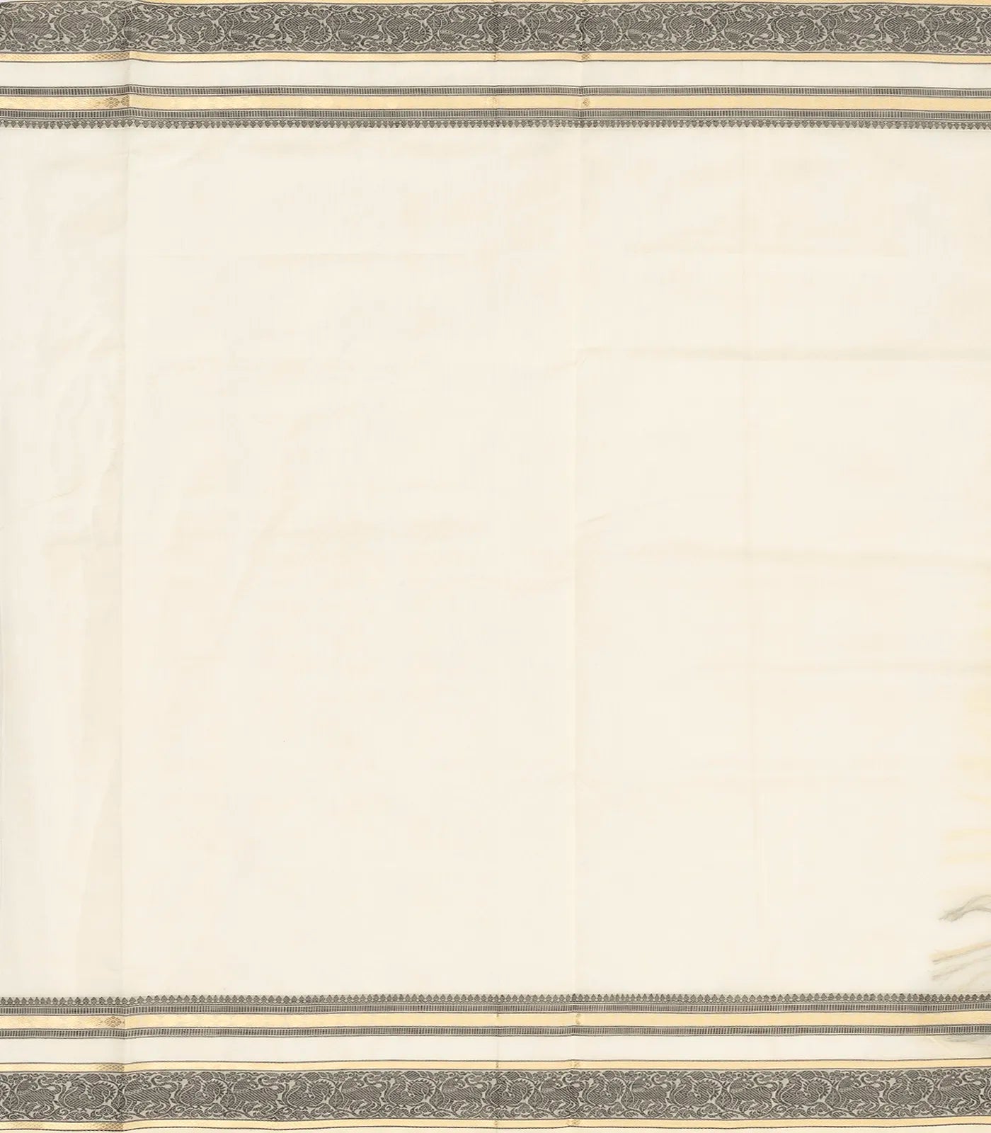 Cream Handloom Silk Cotton Saree With Checks & Contrast Border