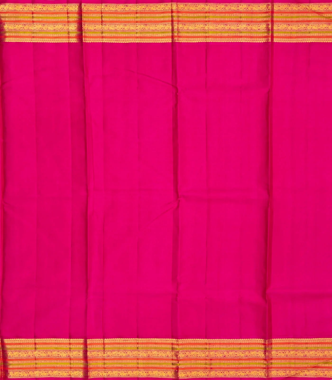 Pista Green Handloom Kanchipuram Korvai Silk Saree With Pink Border