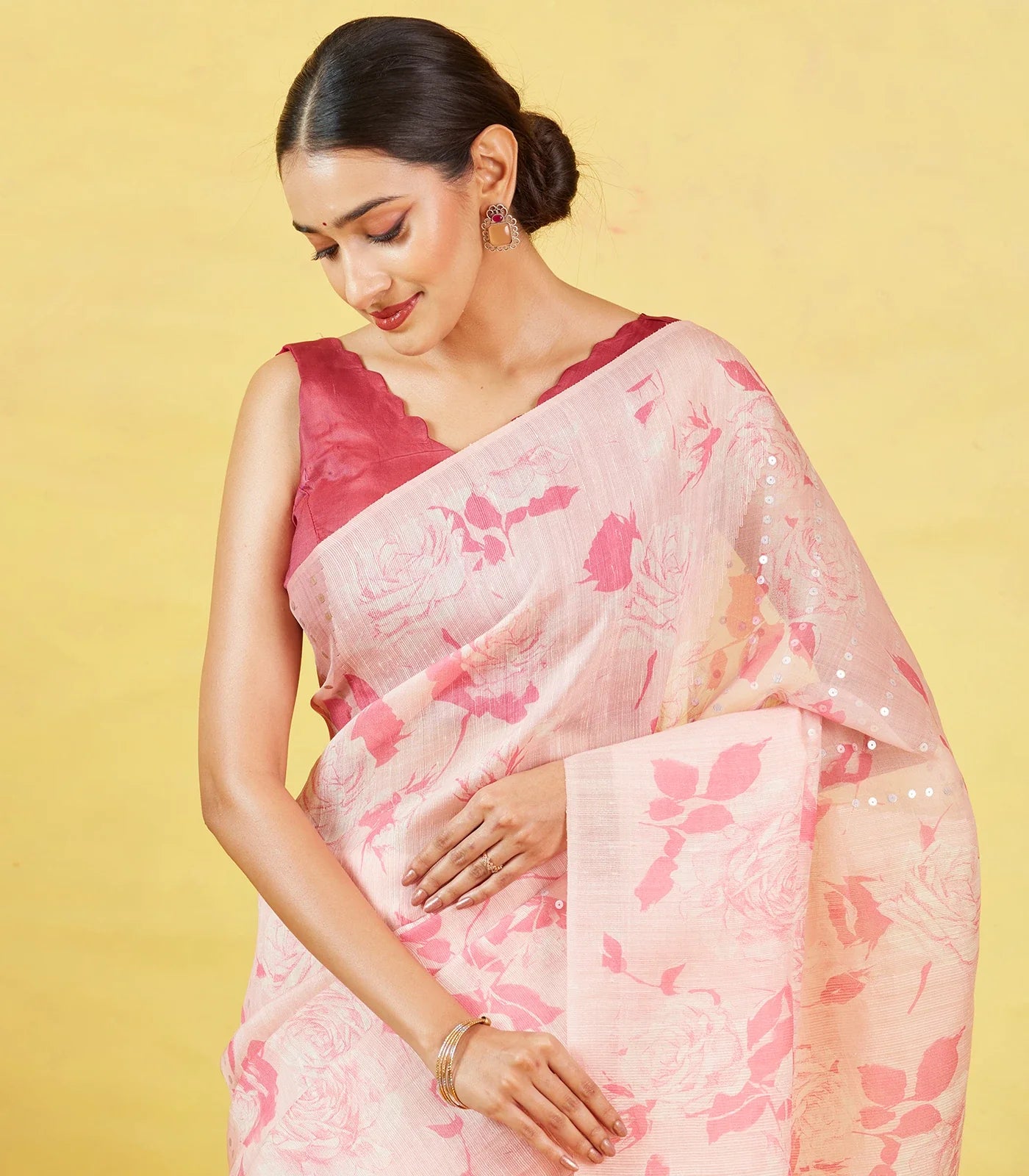 Baby Pink Handloom Tussar Silk Saree With Printed Floral Motifs