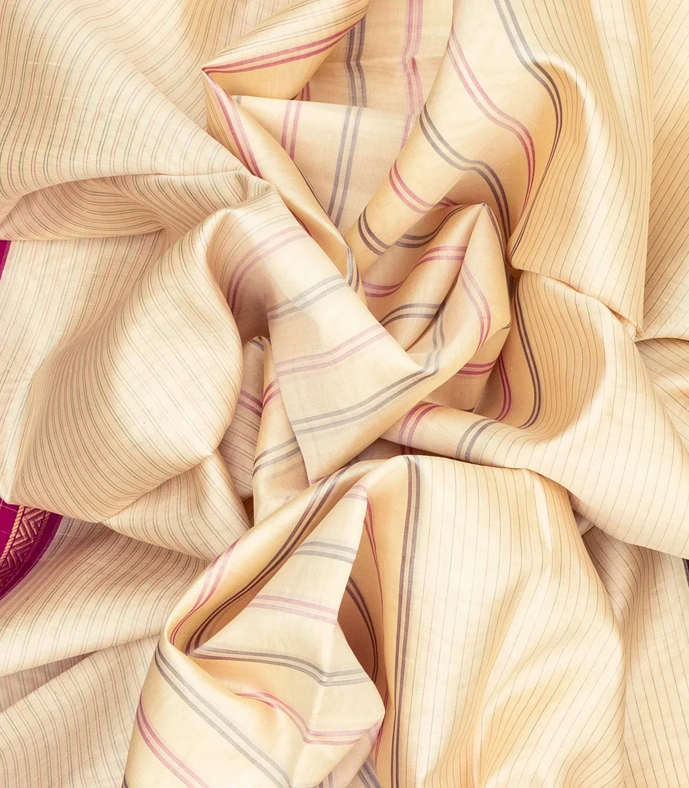 Cream Handloom Soft Silk Saree With Stripes & Contrast Ganga Jamuna Border