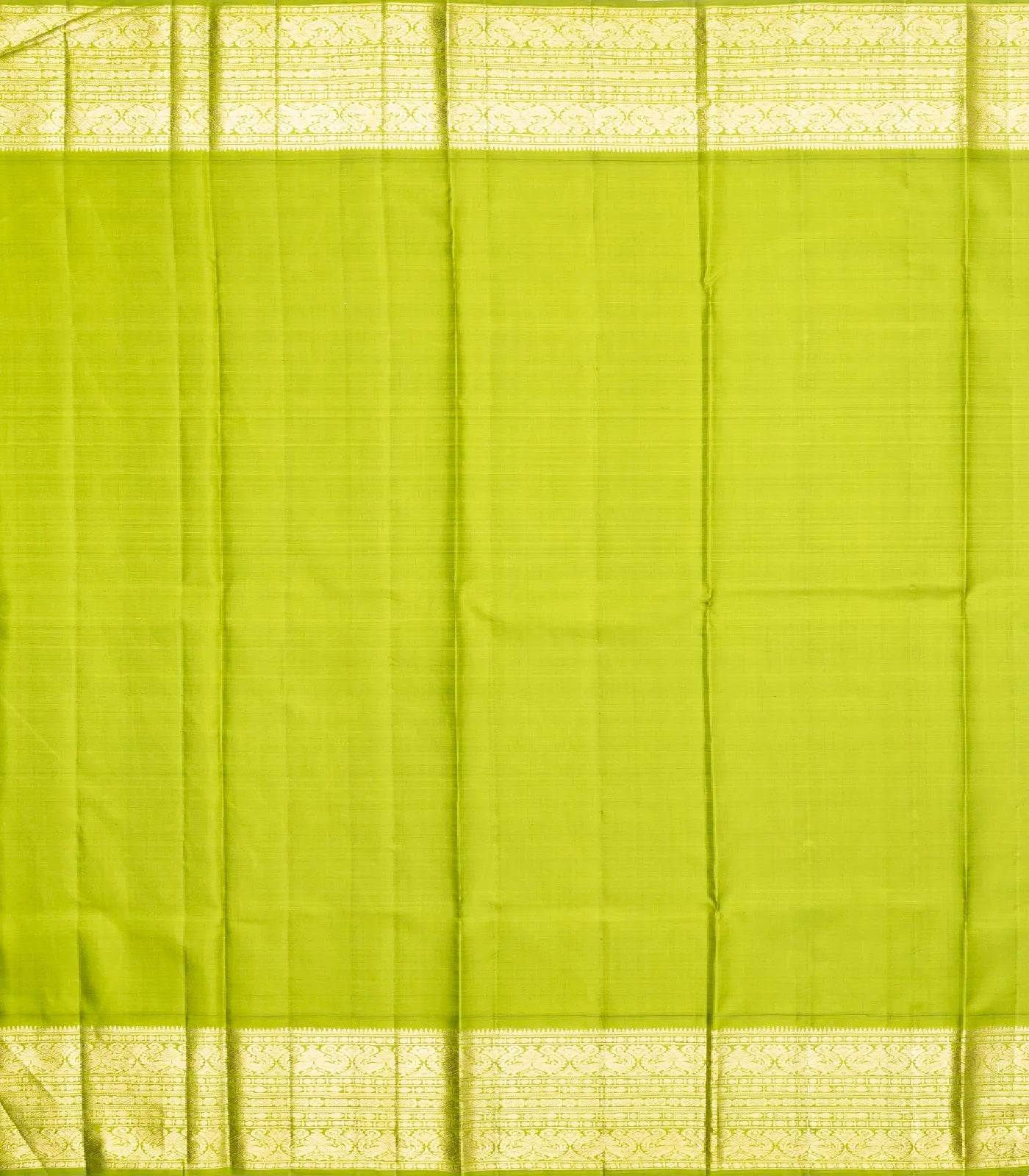 Magenta Handloom Kanchipuram Korvai Silk Saree With Peacock Motifs