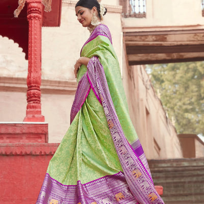 Mint Green Handloom Kanchipuram Korvai Silk Saree With Floral Jaal Motifs