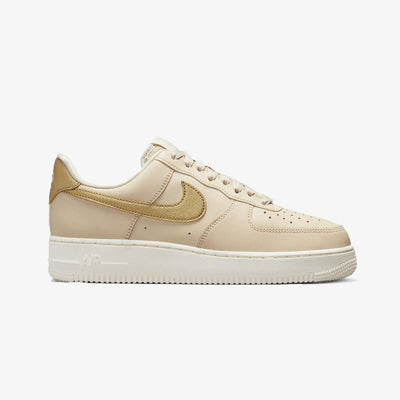 Nike | AIR FORCE 1 '07 { BEIGE/GOLD