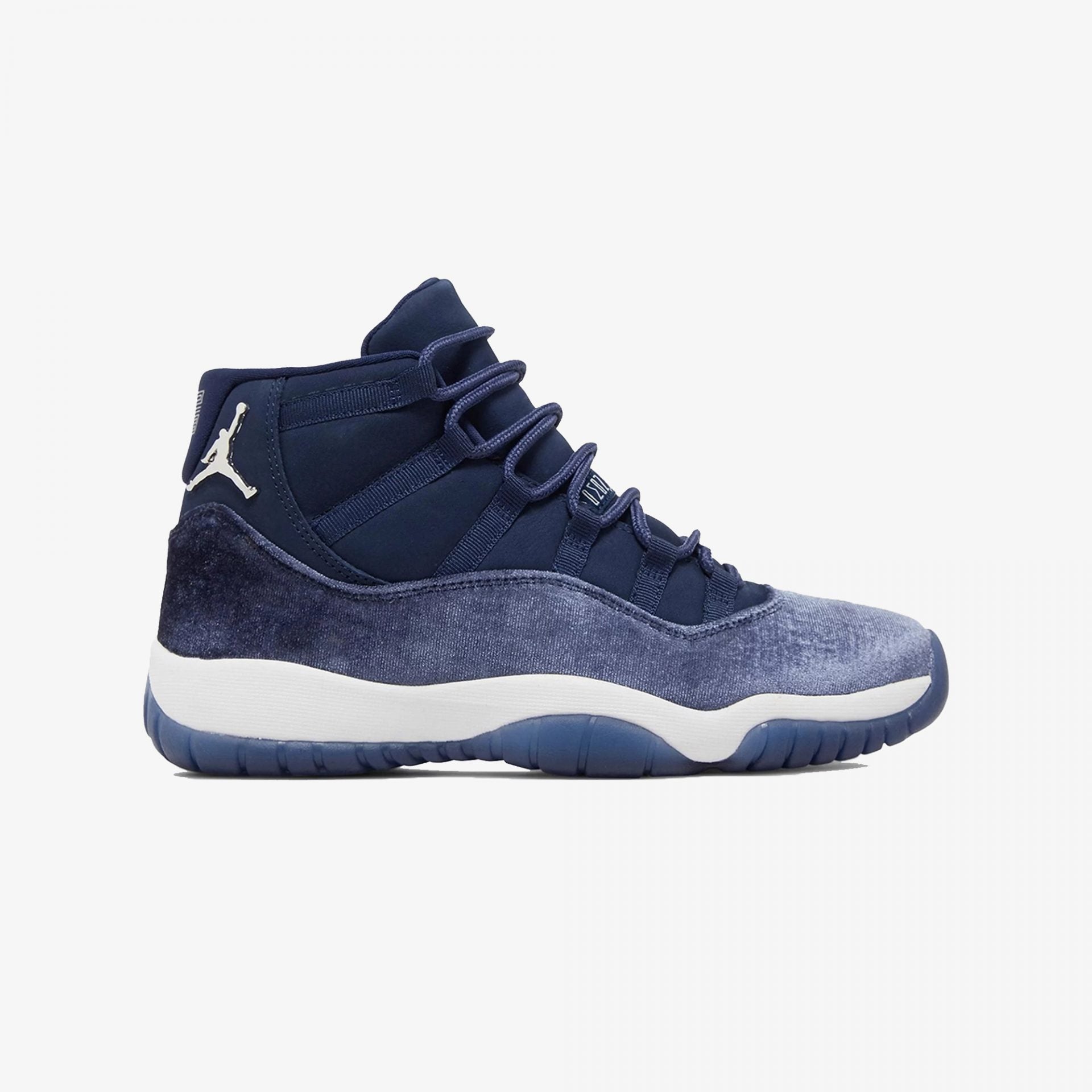 Jordan | AIR JORDAN 11 RETRO  { MIDNIGHT NAVY/METALLIC SILVER
