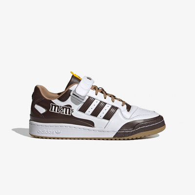 Adidas Originals | M&M'S BRAND FORUM LOW 84 { DARK BROWN / CLOUD WHITE