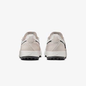 Nike | C1TY { SUMMIT WHITE/BLACK-FIRE RED