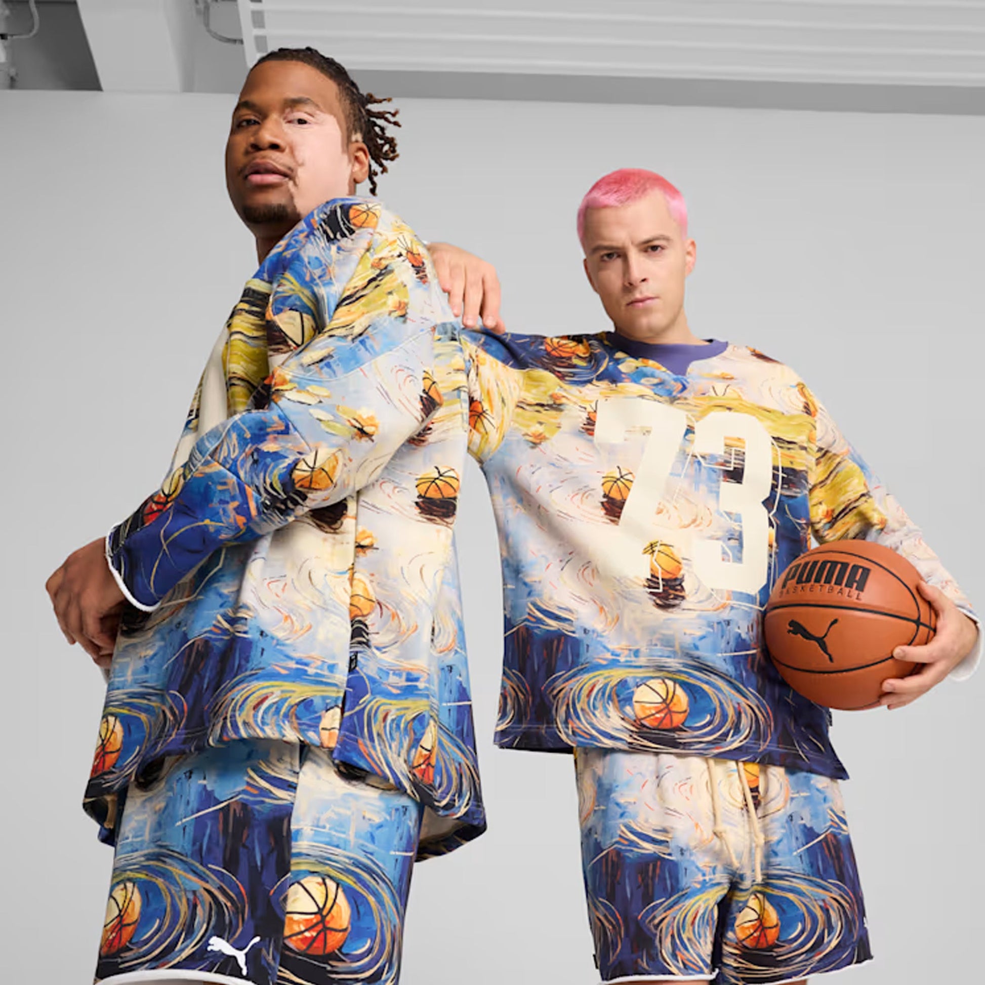 Puma | DYLAN EXHIBIT HOCKEY INSPIRES BASKETBALL HOODIE { BLUE