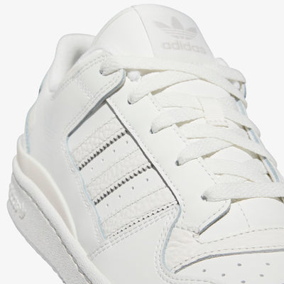 ADIDAS ORIGINALS | FORUM LOW CL { CORE WHITE/CLOUD WHITE/GREY ONE