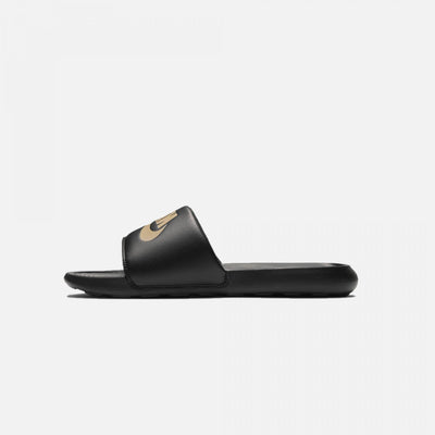 Nike | VICTORI ONE SLIDES