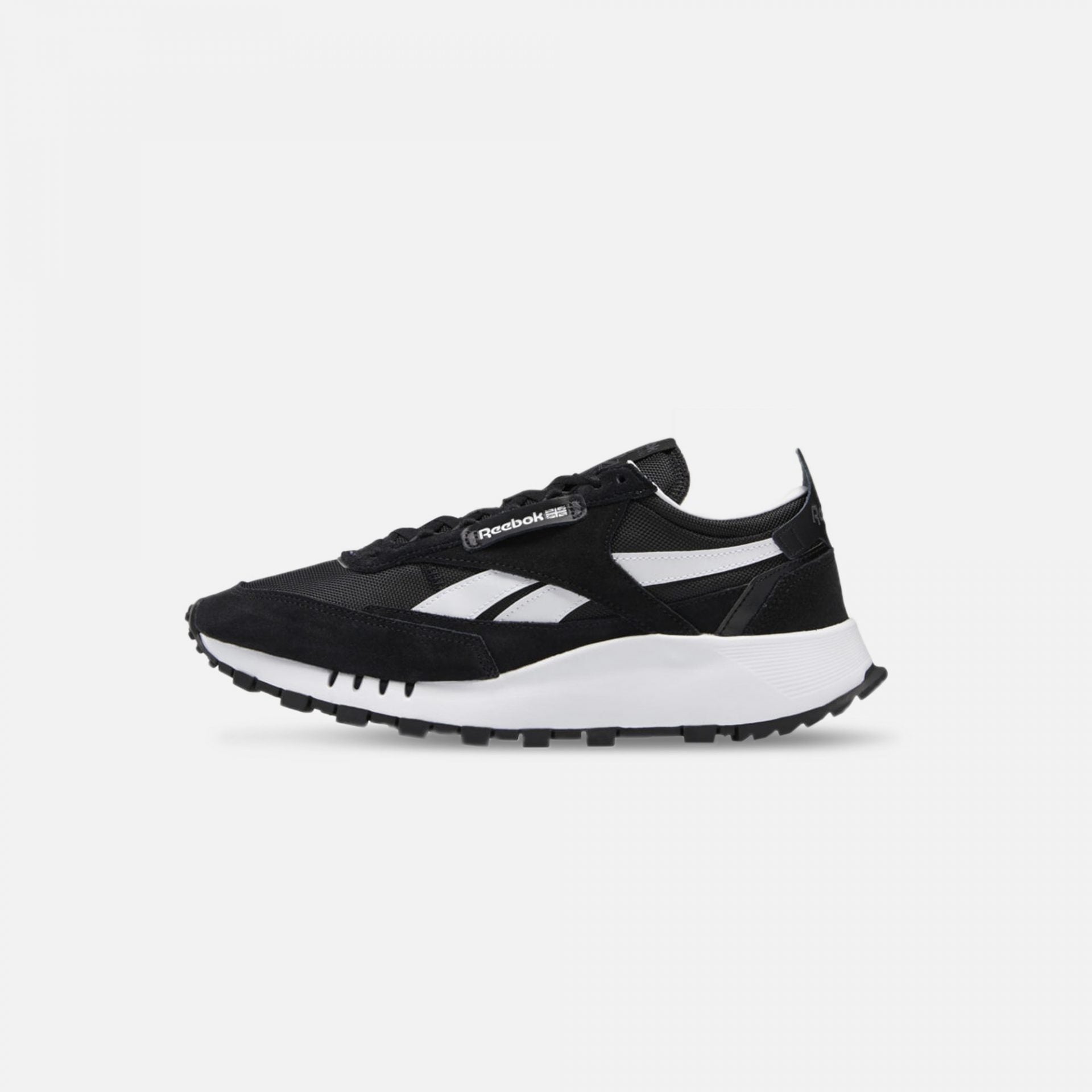 Reebok | CLASSIC LEATHER LEGACY  { CORE BLACK