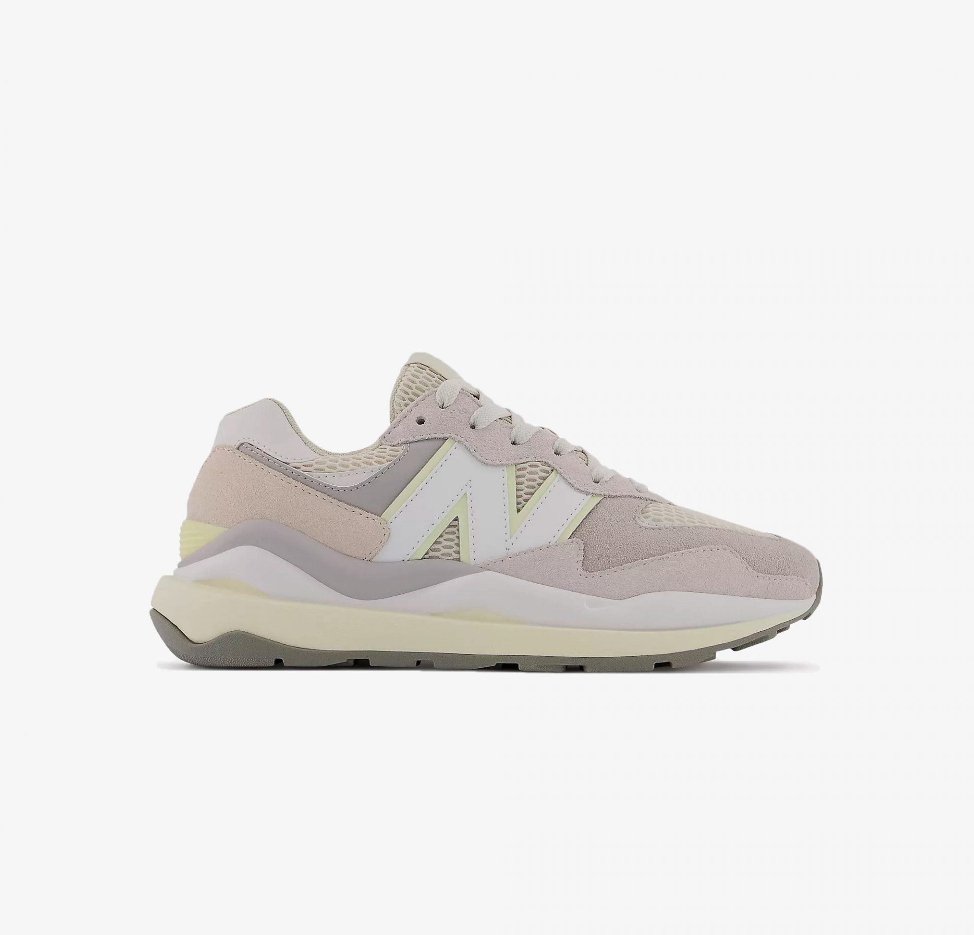New Balance | 57/40SGC  { MOONBEAM