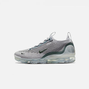 Nike | AIR VAPORMAX 2021 FK SE  { METALLIC SILVER / DARK ATOMIC TEAL