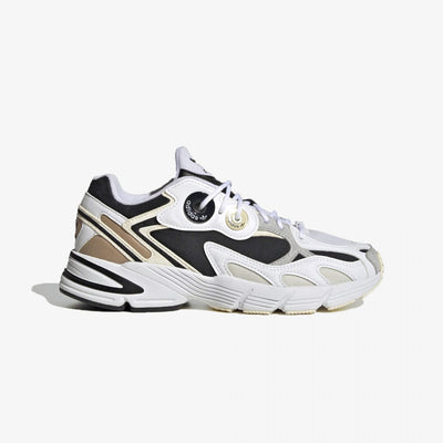 Adidas Originals | ASTIR  { CLOUD WHITE / CORE BLACK