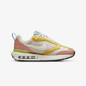 Nike | AIR MAX DAWN SE  { SANDED GOLD / SAIL