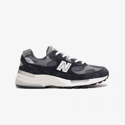 New Balance | 992  { NAVY/GREY