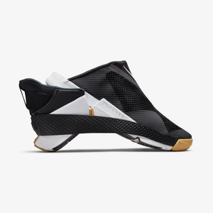 Nike | GO FLYEASE  { ANTHRACITE / GUM LIGHT BROWN