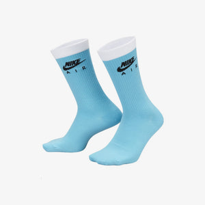 Nike | EVERYDAY ESSENTIAL