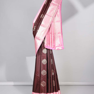 Brown floral motifs gift saree with contrast paisley border & intricate zari design pallu