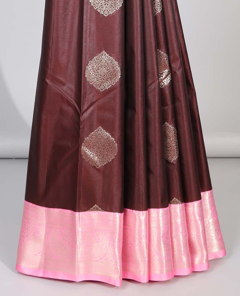 Brown floral motifs gift saree with contrast paisley border & intricate zari design pallu