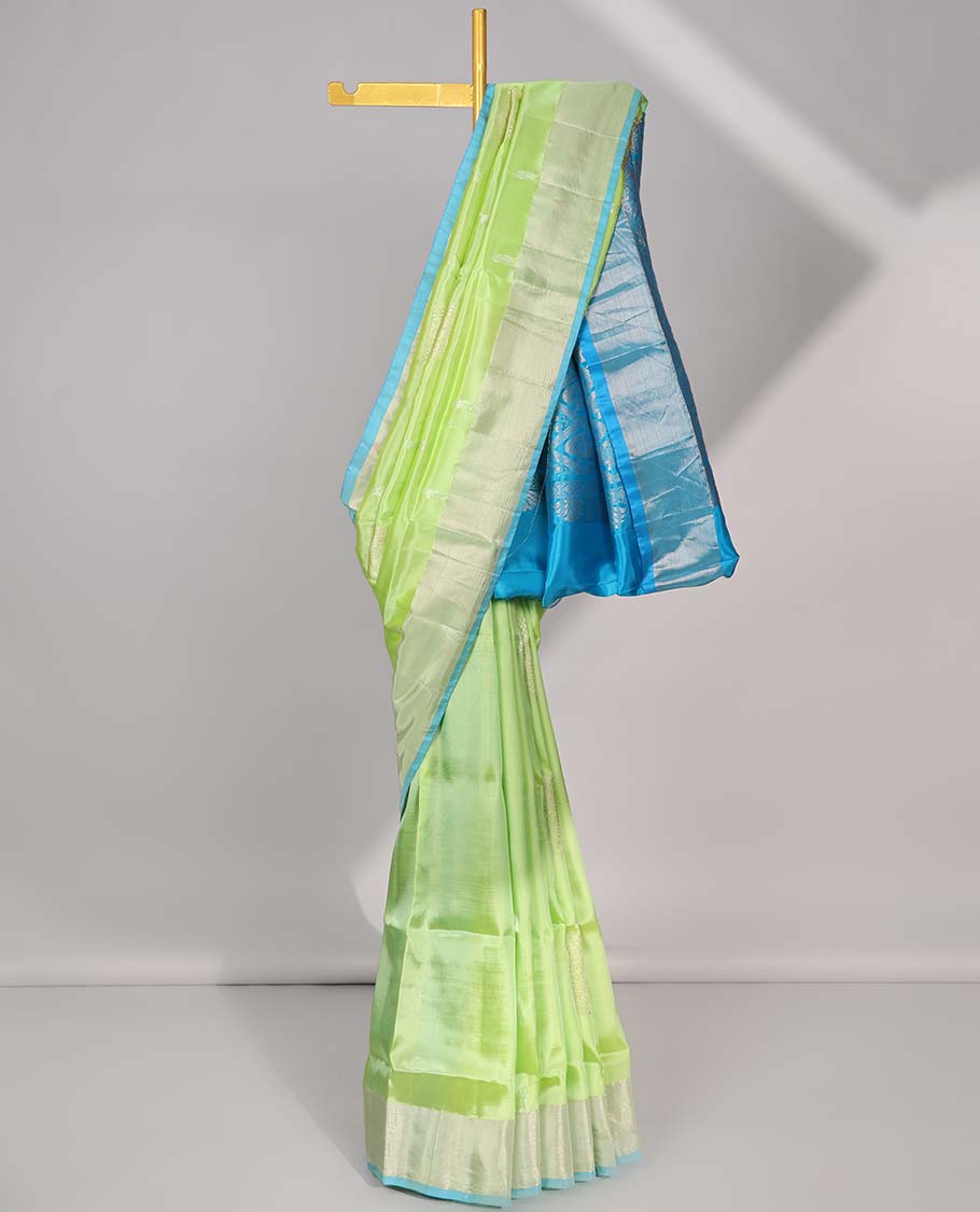 Green floral buttas uppada saree with contrast zari border & floral buttas enclosed with argyle design pallu